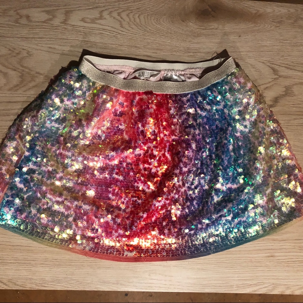 H & M girls skirt size 7/8